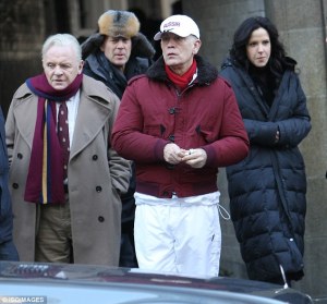 red-2-bruce-willis-anthony-hopkins-john-malkovich