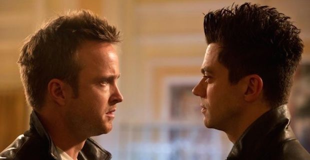 Aaron Paul vs Dominic Cooper - un duel de géants d'un mètre cinquante