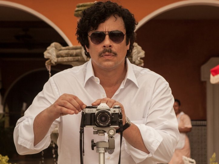 Benicio-Del-Toro-paradise-lost-43