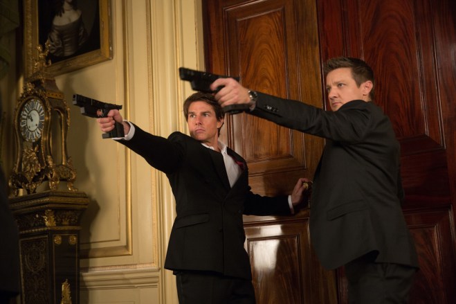 Ethan Hunt (Tom Cruise) et William Brandt ( Jeremy Renner) quelque chose de Bond...