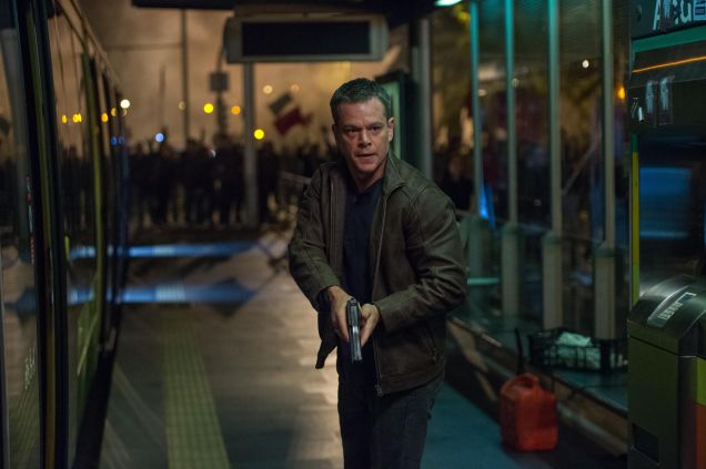 jason-bourne-2016-matt-damon-riot