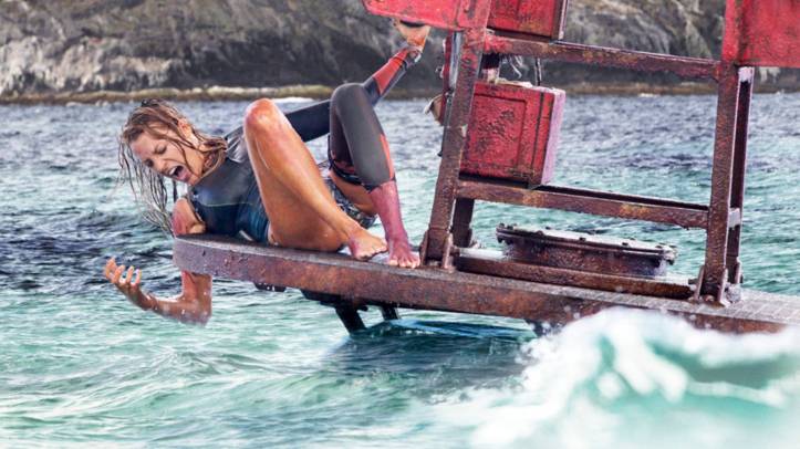 1335-firstlook-the-shallows-blake-lively